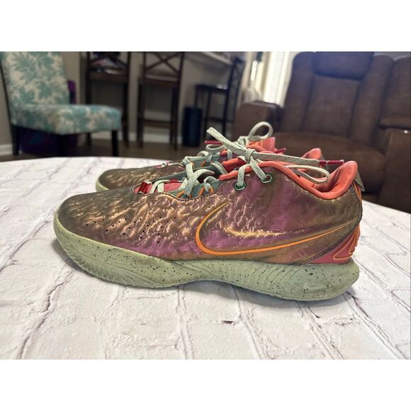 Nike Air Zoom LeBron 21 Sneakers Queen Conch Copper Rose Gold Iridescent Size 11 main image 6